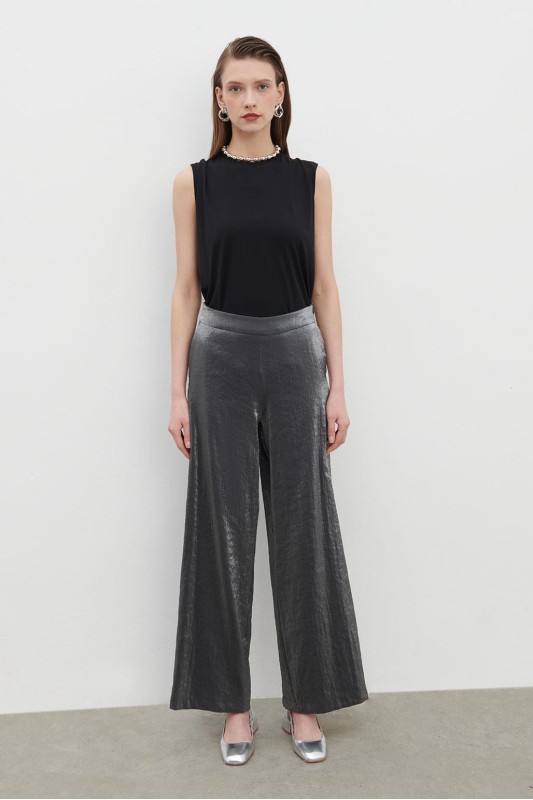 Parlak Geçişli Pantolon Siyah