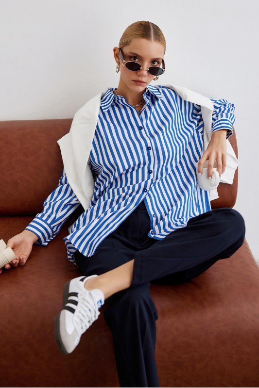 Mira Çizgili Basic Gömlek Mavi Mira Çizgili Basic Gömlek Mavi