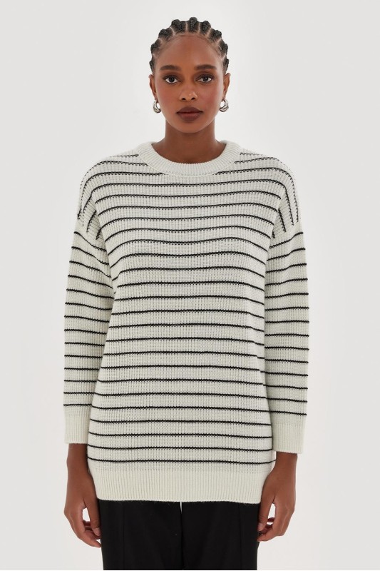 Şeritli Simli Triko Kazak Siyah