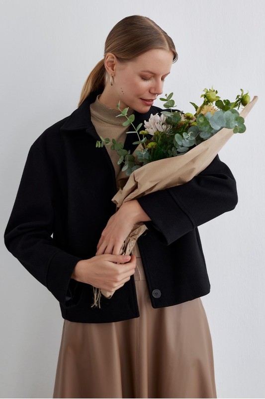 Mini Kaşe Ceket Kaban Siyah Mini Kaşe Ceket Kaban Siyah