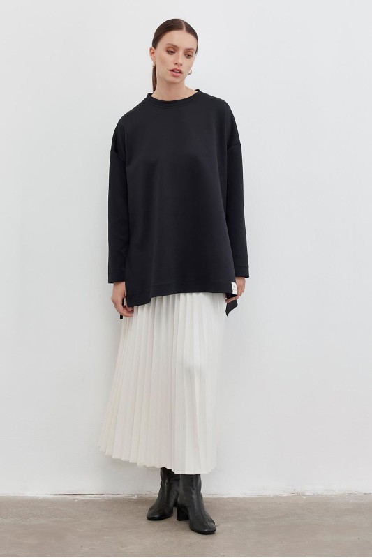 Puf Yırtmaçlı Sweatshirt Siyah