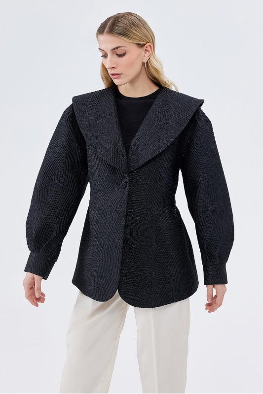 Işıltılı Jakar Garnili Tafta Ceket Siyah Işıltılı Jakar Garnili Tafta Ceket Siyah