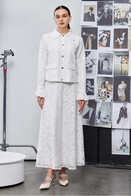 Dantel Pilise Kol Detaylı Ceket Çan Etek Takım Ekru