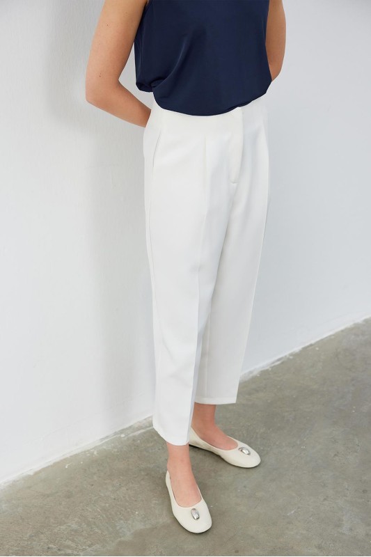 Yüksek Bel Pens Detaylı Pantolon Ekru