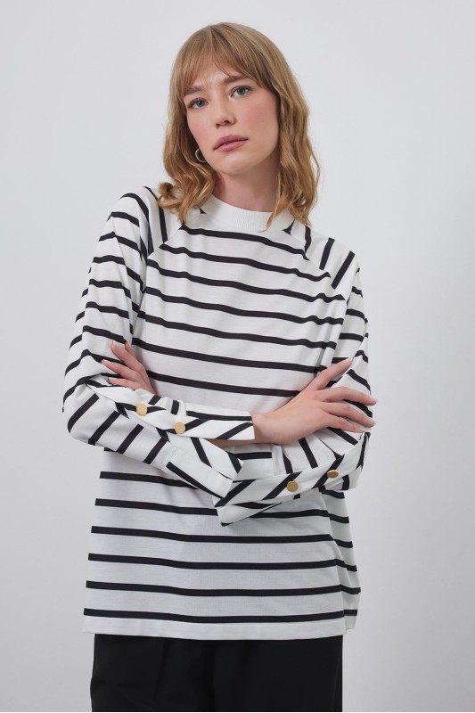 Lova Gold Düğmeli Tunik Siyah