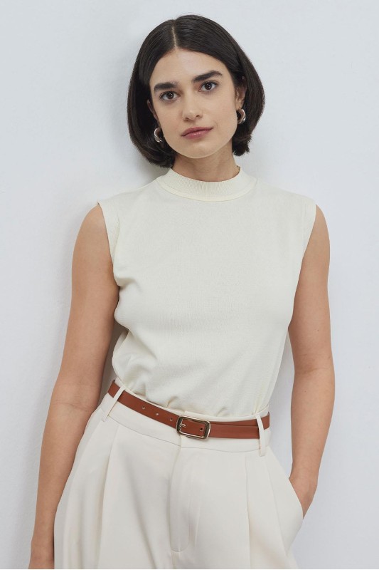 Mara Yazlık Kolsuz Triko Ekru