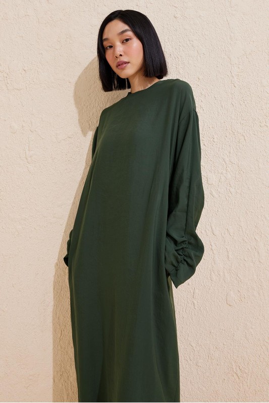 Kol Detaylı Modal Elbise Koyu Yeşil